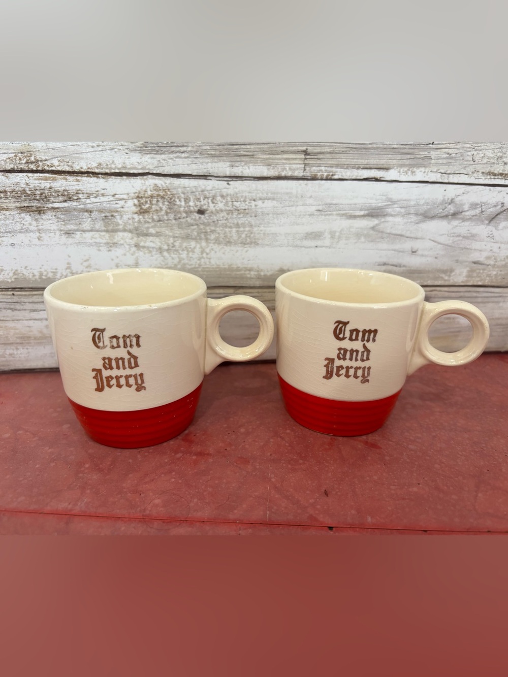Set of 2 vintage 1940s Universal Potteries Tom & Jerry mugs
